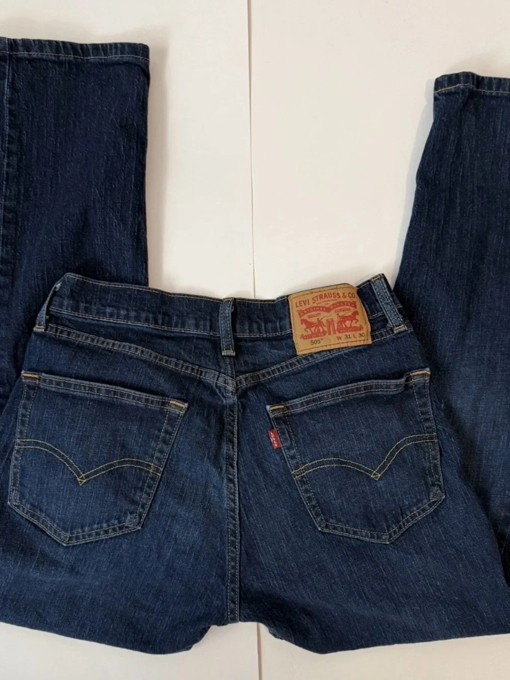 Levi's Dark Blue Straight Men's Jeans with Tan Leather Patch 31x30